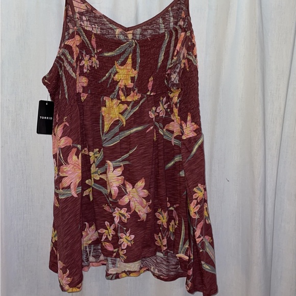 Torrid Floral Tank - Picture 2 of 2